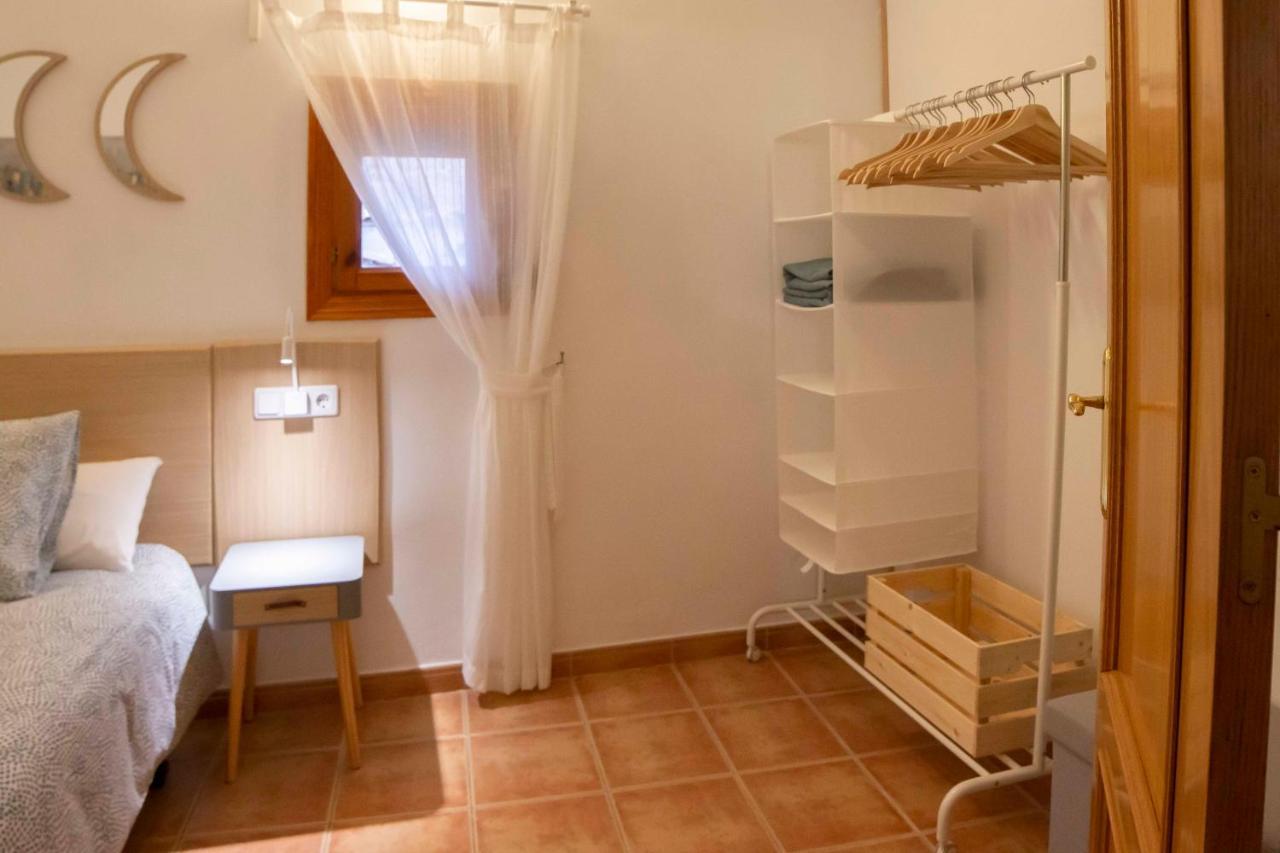 Apartamentos Erlueta Calatayud Bagian luar foto